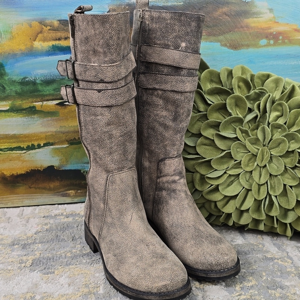 Matissee Roady Distressed Riding Moto Boot - Picture 2 of 14